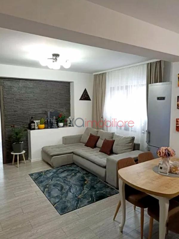 Apartament 3 camere de vanzare in Floresti