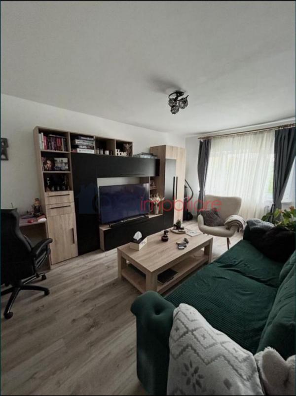 Apartament  camere de vanzare in Cluj-napoca, cartier Manastur